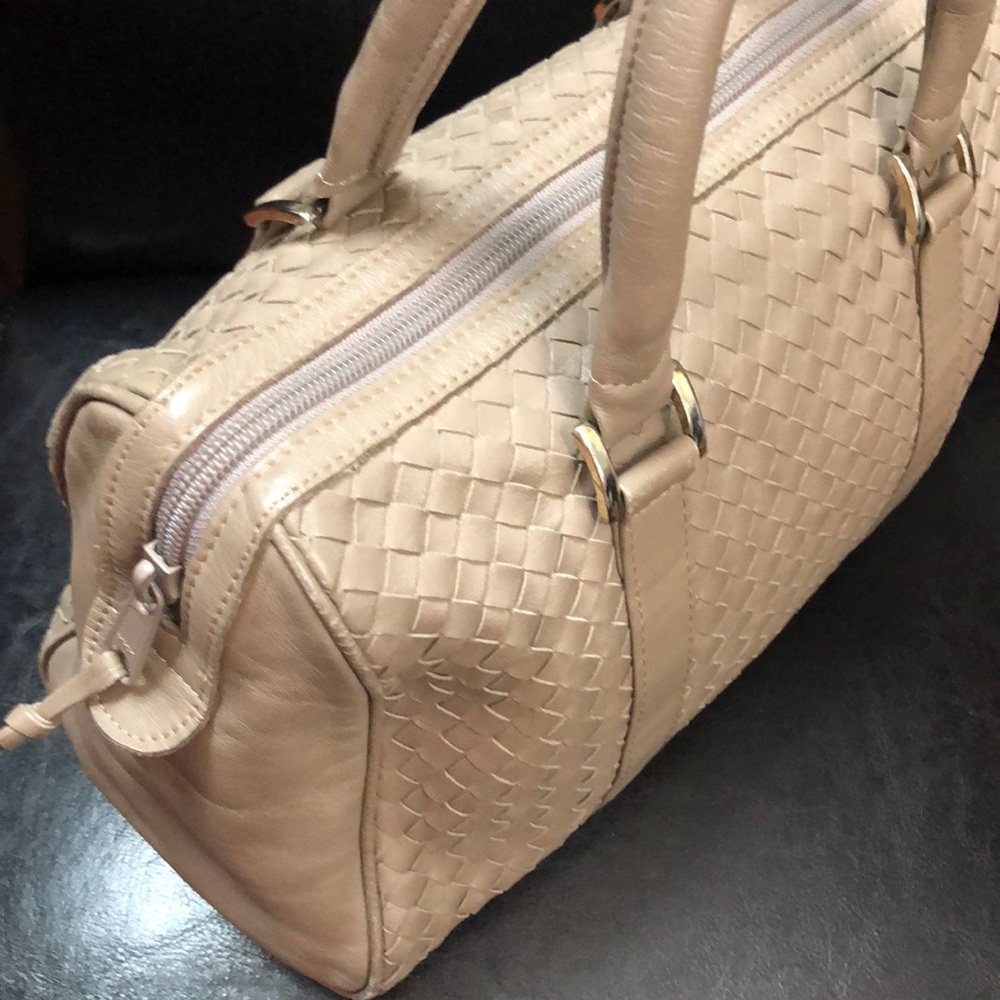 Ganson Leather Boston Bag - Picture 5 of 9